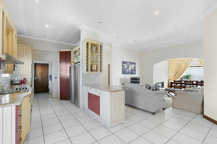 3 Bedroom Property for Sale in Douglasdale Gauteng