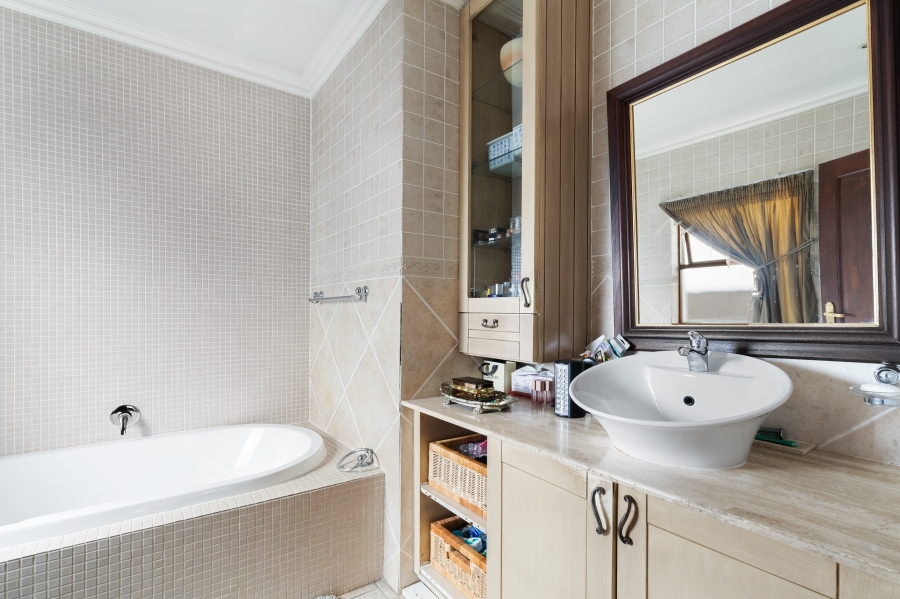 3 Bedroom Property for Sale in Douglasdale Gauteng