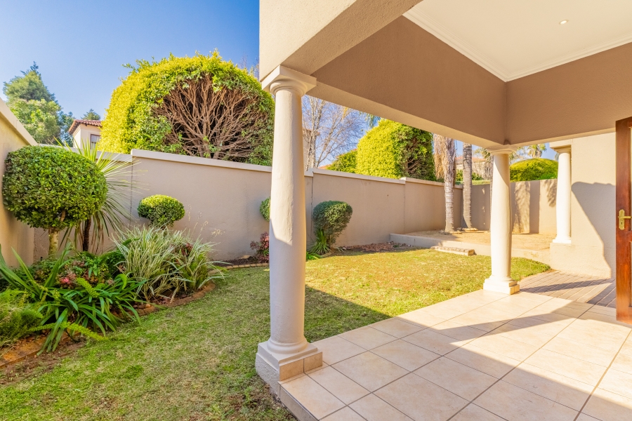 3 Bedroom Property for Sale in Douglasdale Gauteng