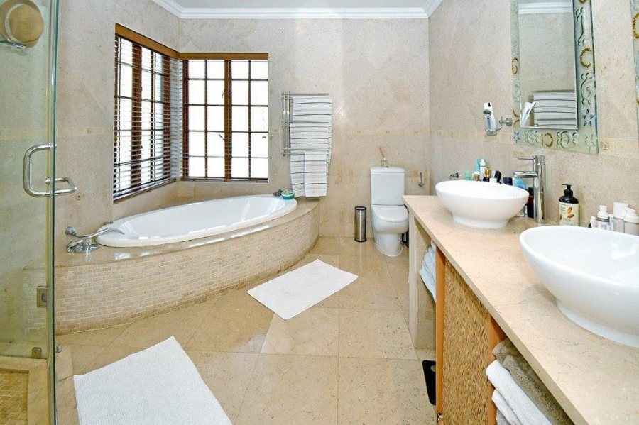 4 Bedroom Property for Sale in Marais Steyn Park Gauteng