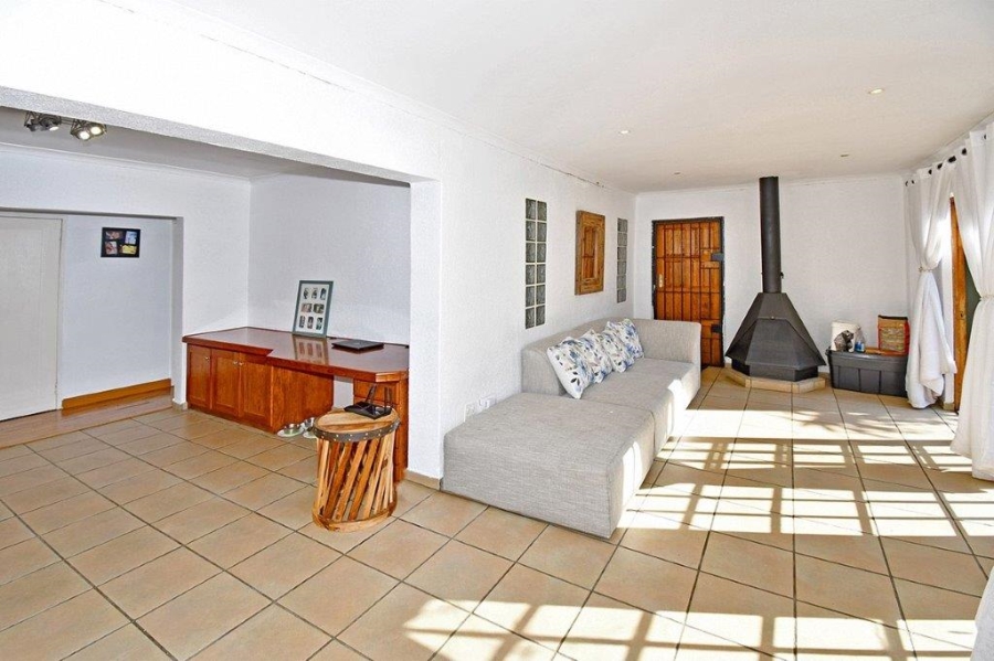 4 Bedroom Property for Sale in Marais Steyn Park Gauteng