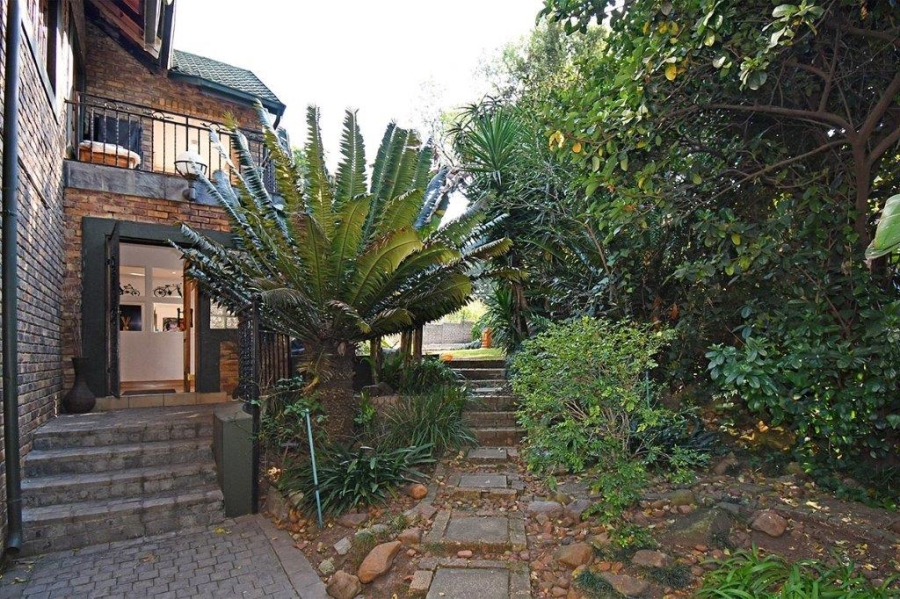 4 Bedroom Property for Sale in Marais Steyn Park Gauteng