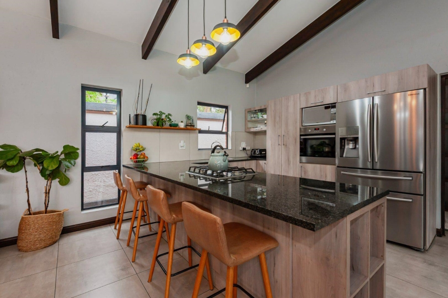 3 Bedroom Property for Sale in Klippoortje Gauteng