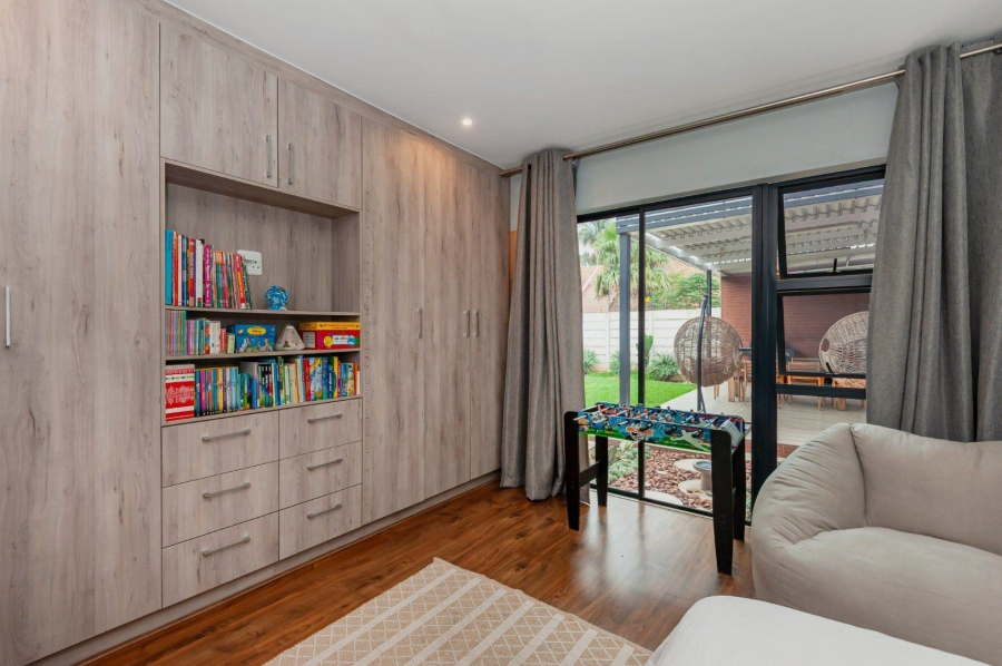 3 Bedroom Property for Sale in Klippoortje Gauteng