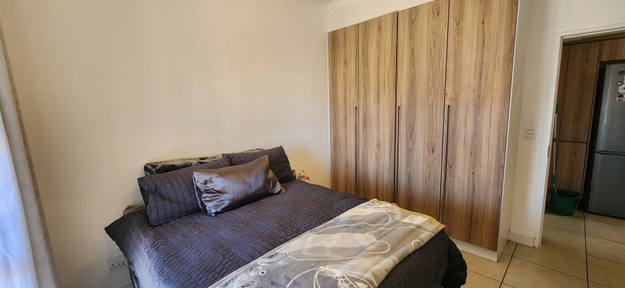 To Let 1 Bedroom Property for Rent in Linbro Park Gauteng