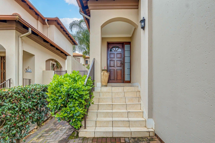 3 Bedroom Property for Sale in Glenvista Gauteng