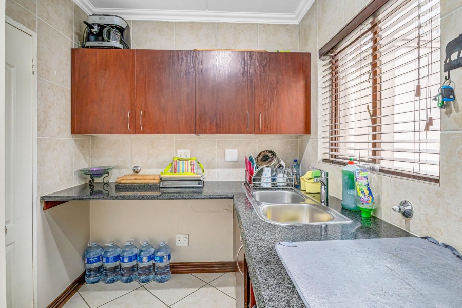 3 Bedroom Property for Sale in Glenvista Gauteng