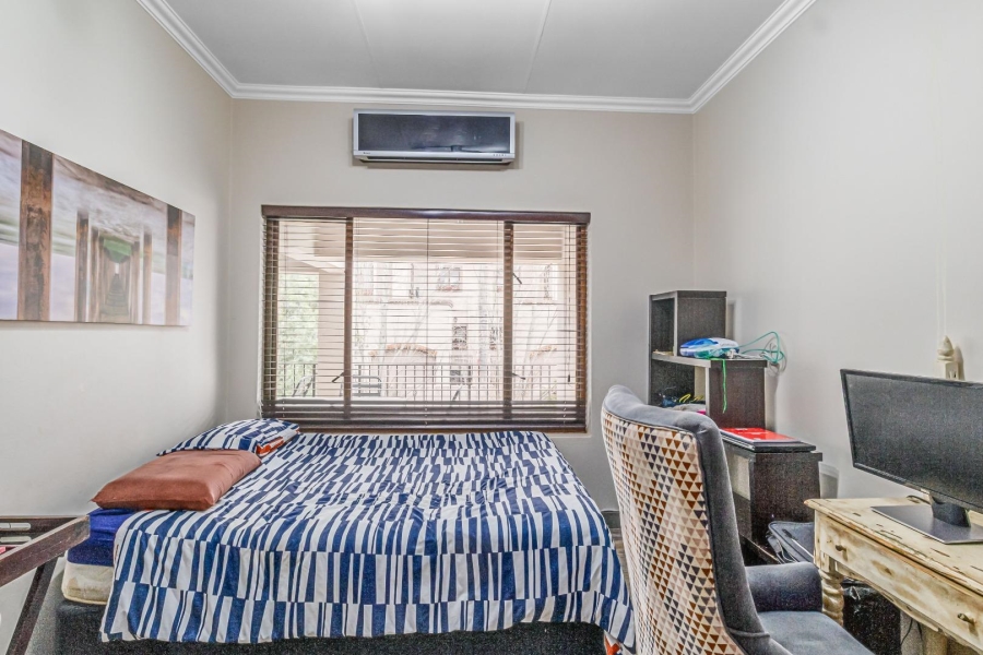 3 Bedroom Property for Sale in Glenvista Gauteng