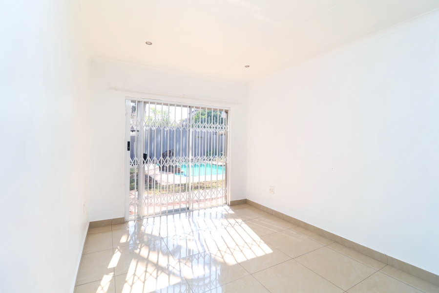 To Let 3 Bedroom Property for Rent in Woodmead Gauteng