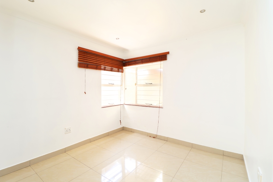 To Let 3 Bedroom Property for Rent in Woodmead Gauteng