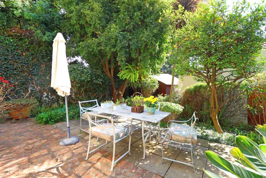 2 Bedroom Property for Sale in Oaklands Gauteng