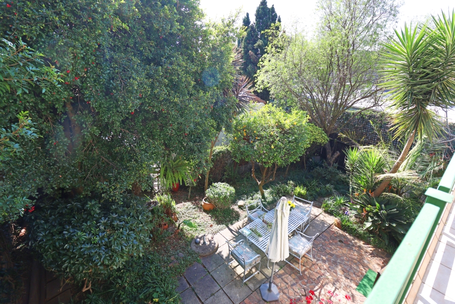 2 Bedroom Property for Sale in Oaklands Gauteng