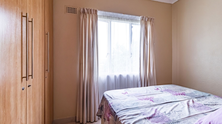 2 Bedroom Property for Sale in Eden Glen Gauteng