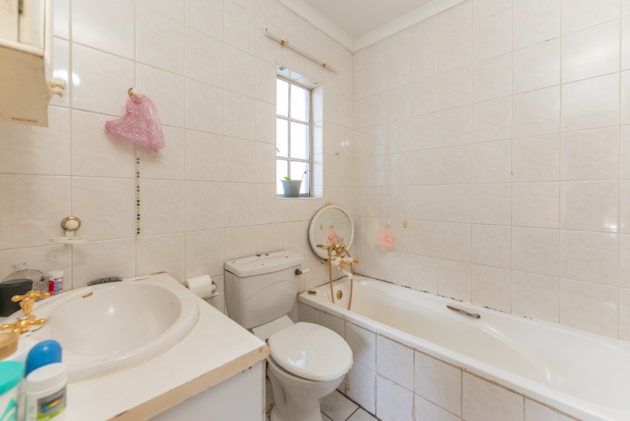 2 Bedroom Property for Sale in Eden Glen Gauteng