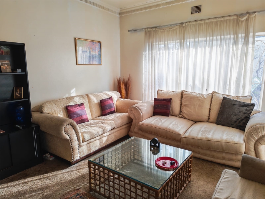 4 Bedroom Property for Sale in Glenhazel Gauteng