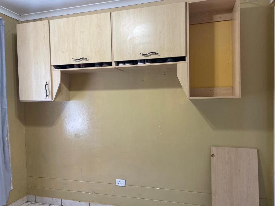 3 Bedroom Property for Sale in Die Hoewes Gauteng