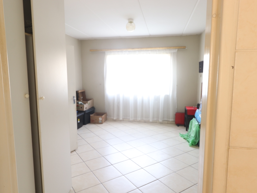 To Let 3 Bedroom Property for Rent in Terenure Gauteng