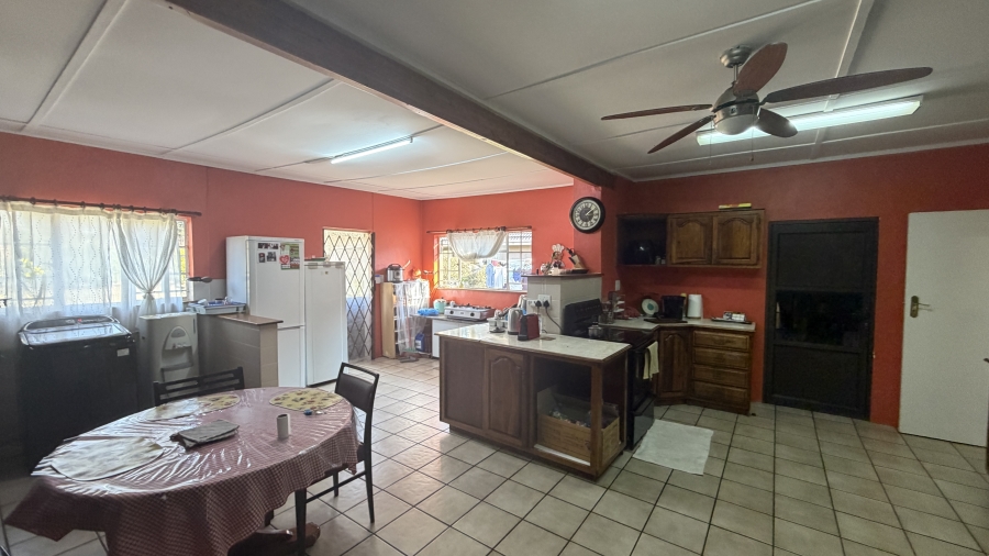 6 Bedroom Property for Sale in Benoni AH Gauteng