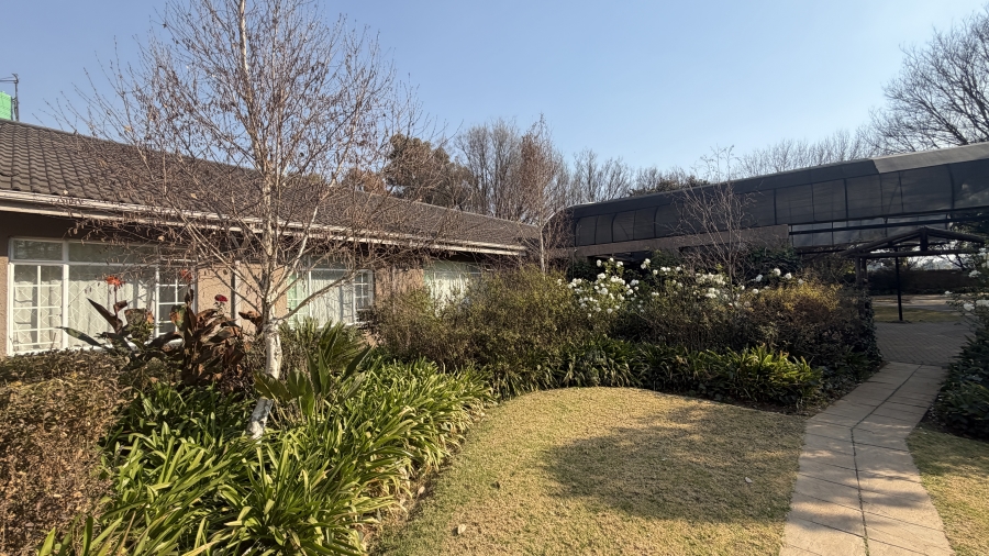 6 Bedroom Property for Sale in Benoni AH Gauteng