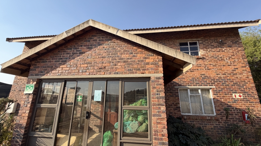 6 Bedroom Property for Sale in Benoni AH Gauteng