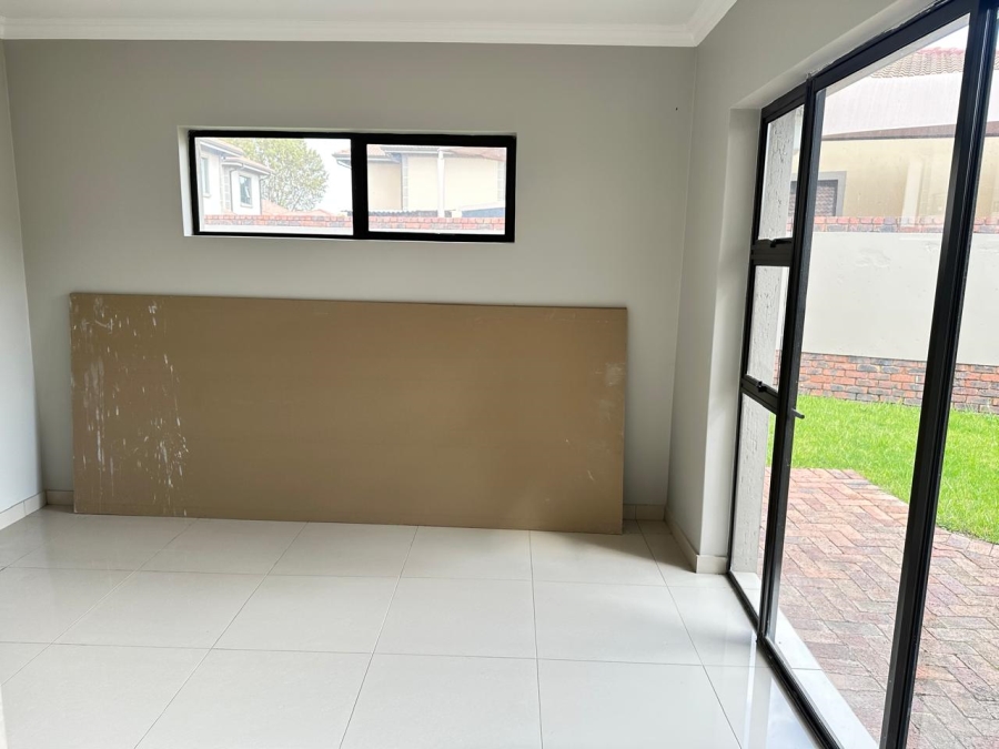 To Let 4 Bedroom Property for Rent in Comet Gauteng