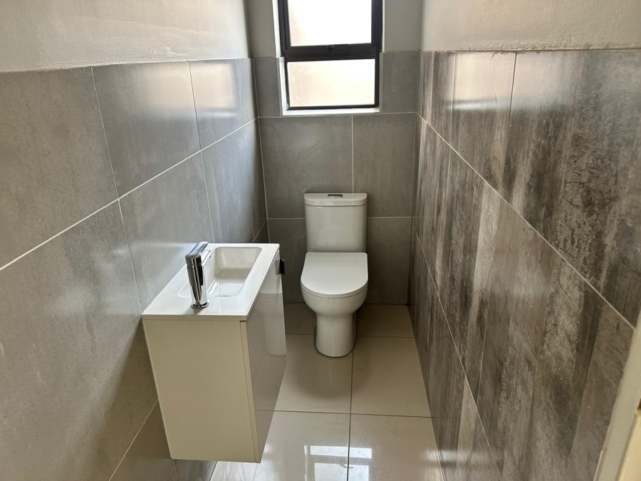 To Let 4 Bedroom Property for Rent in Comet Gauteng