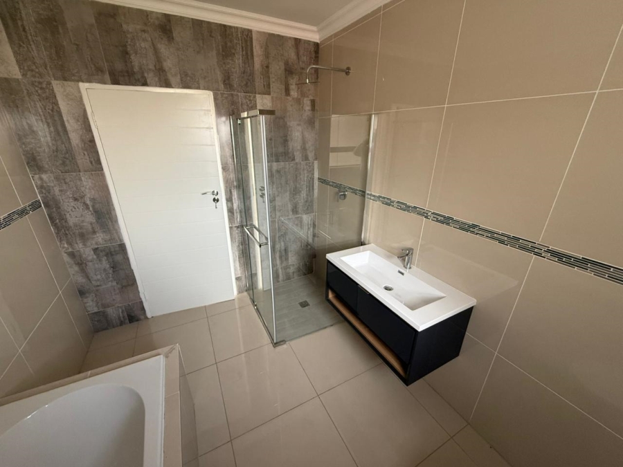 To Let 4 Bedroom Property for Rent in Comet Gauteng