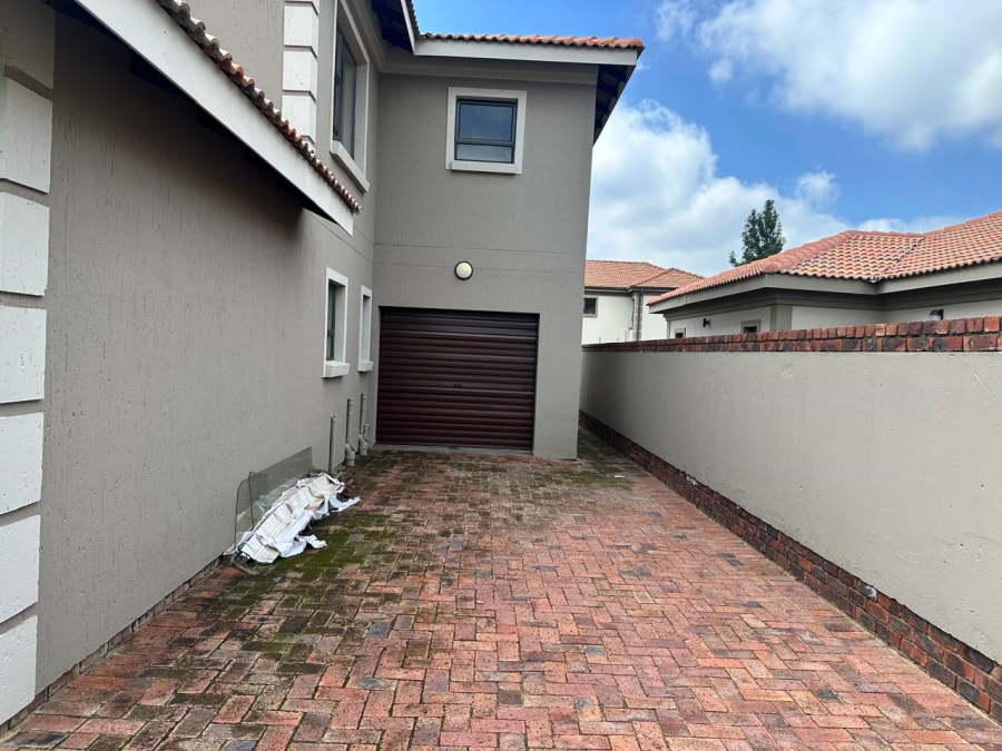 To Let 4 Bedroom Property for Rent in Comet Gauteng