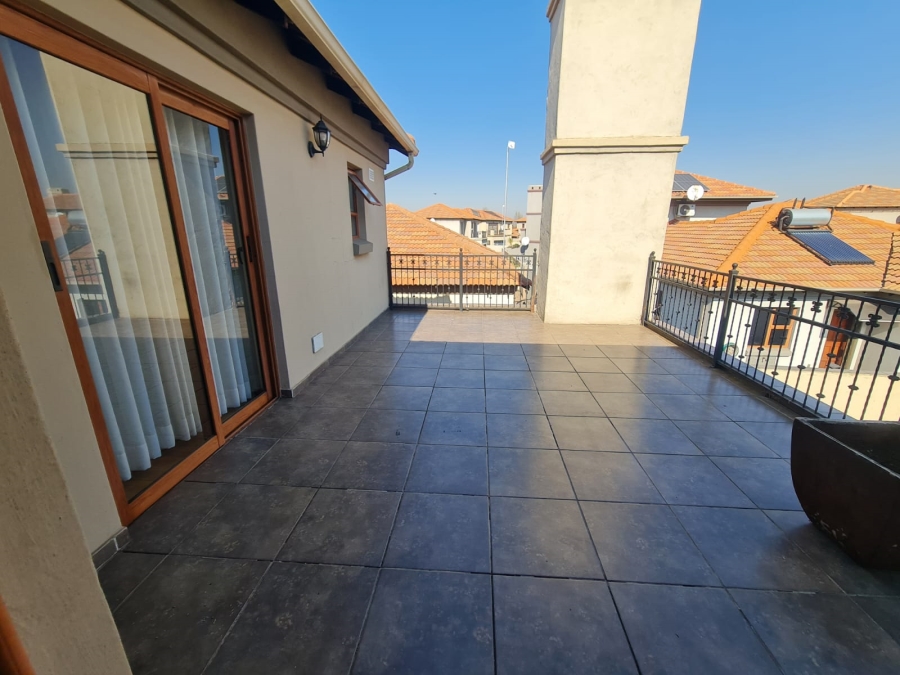 3 Bedroom Property for Sale in Vanderbijlpark SE 8 Gauteng