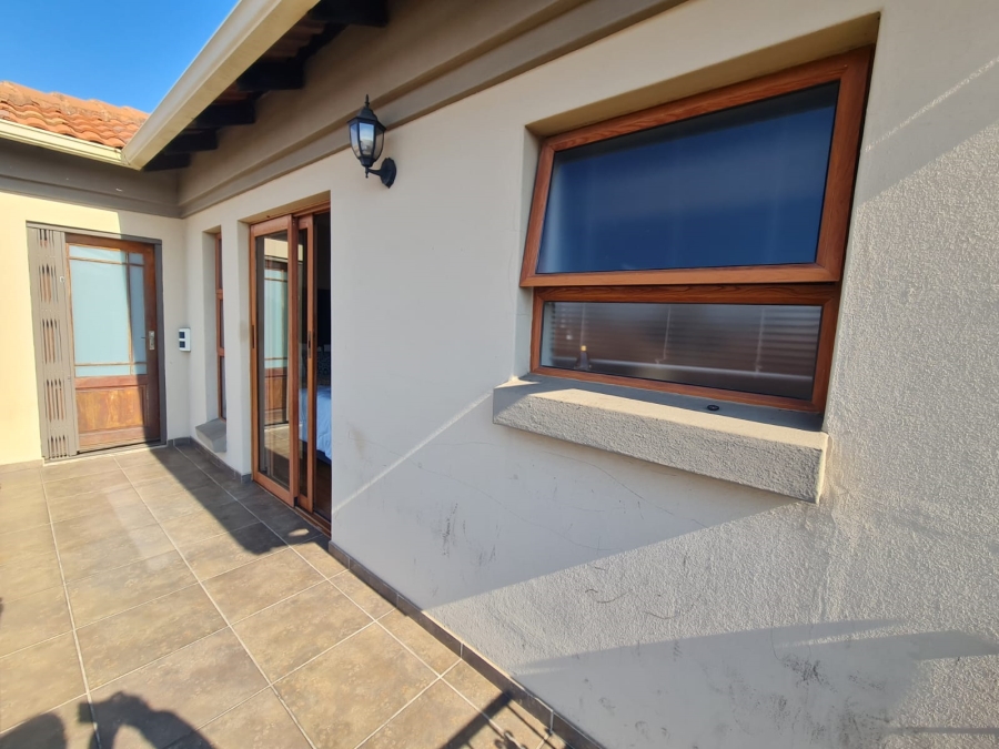 3 Bedroom Property for Sale in Vanderbijlpark SE 8 Gauteng