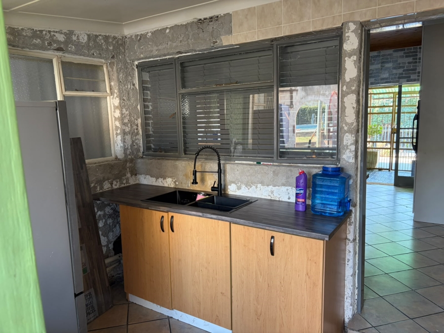 3 Bedroom Property for Sale in Rothdene Gauteng