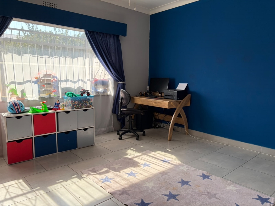 3 Bedroom Property for Sale in Rothdene Gauteng