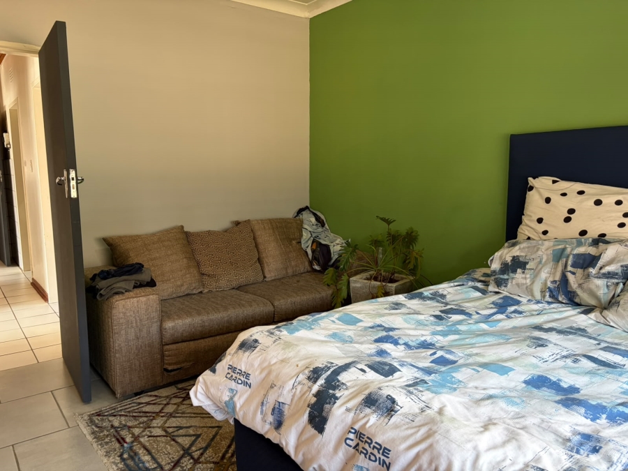 3 Bedroom Property for Sale in Rothdene Gauteng