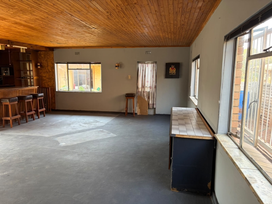 3 Bedroom Property for Sale in Rothdene Gauteng