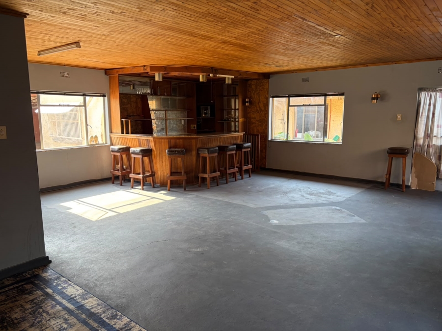 3 Bedroom Property for Sale in Rothdene Gauteng