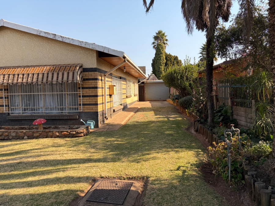 3 Bedroom Property for Sale in Rothdene Gauteng