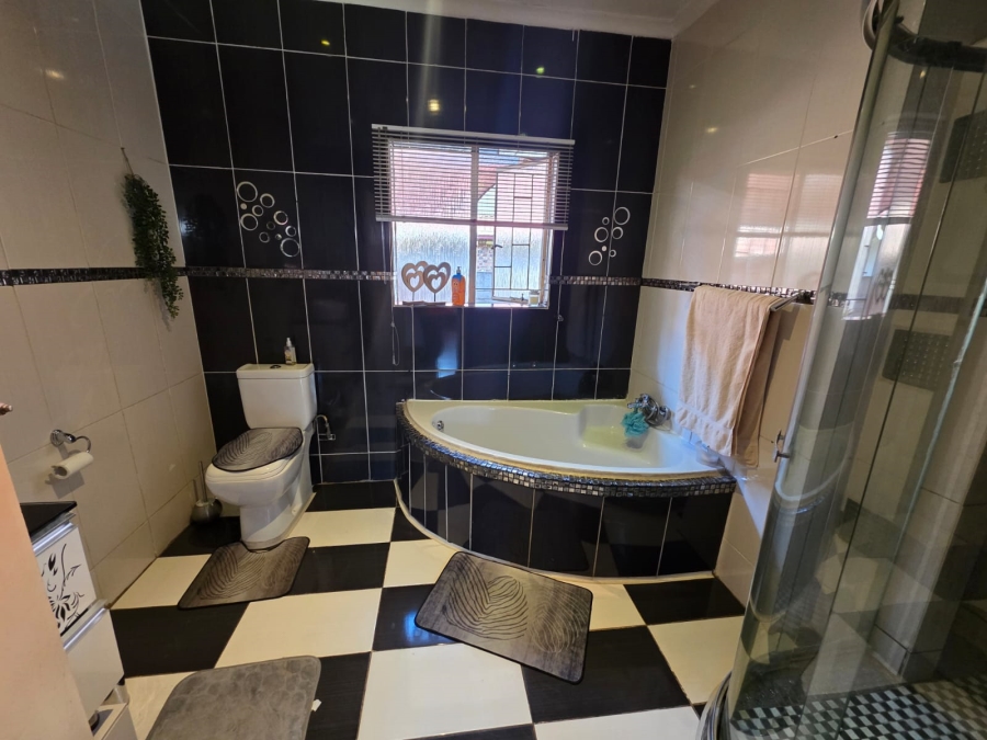 3 Bedroom Property for Sale in Vanderbijlpark SE Gauteng