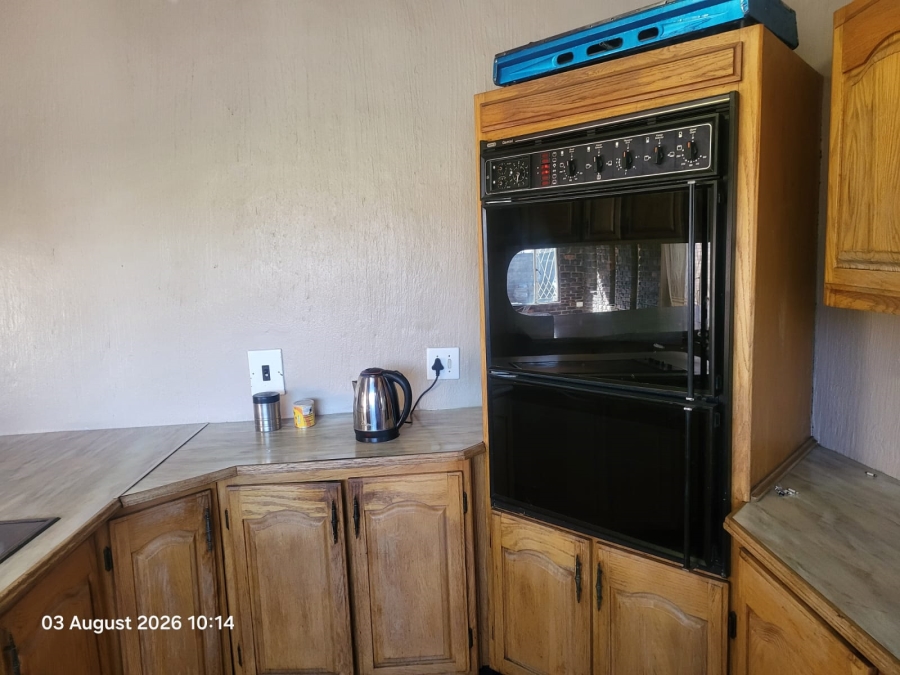 3 Bedroom Property for Sale in Petersfield Gauteng