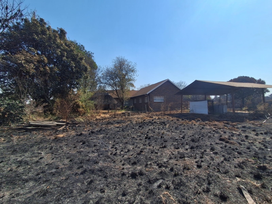 5 Bedroom Property for Sale in De Deur Gauteng