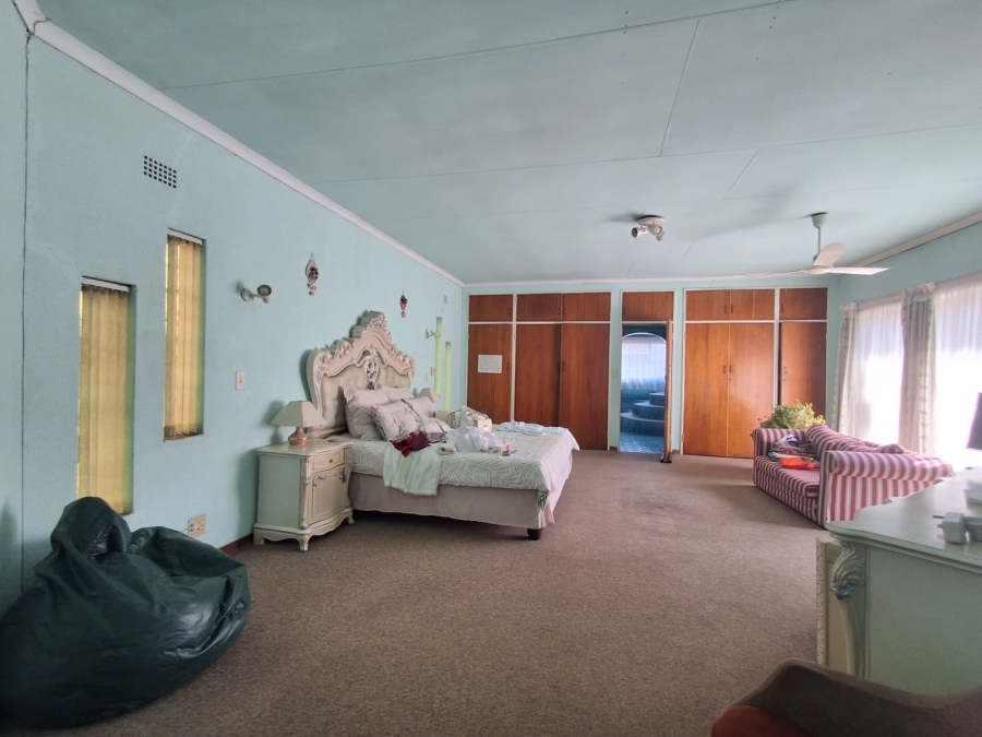 5 Bedroom Property for Sale in De Deur Gauteng