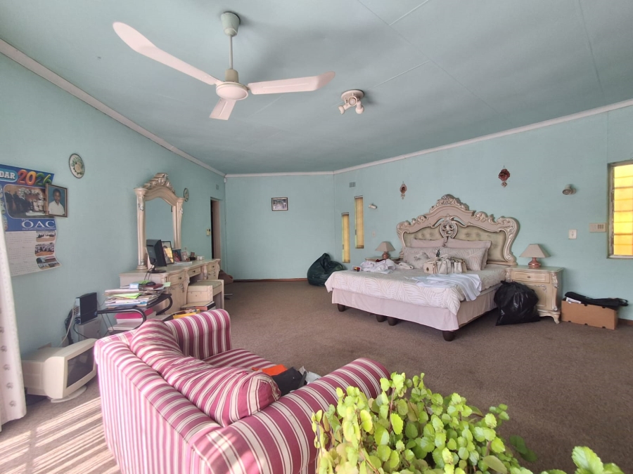 5 Bedroom Property for Sale in De Deur Gauteng