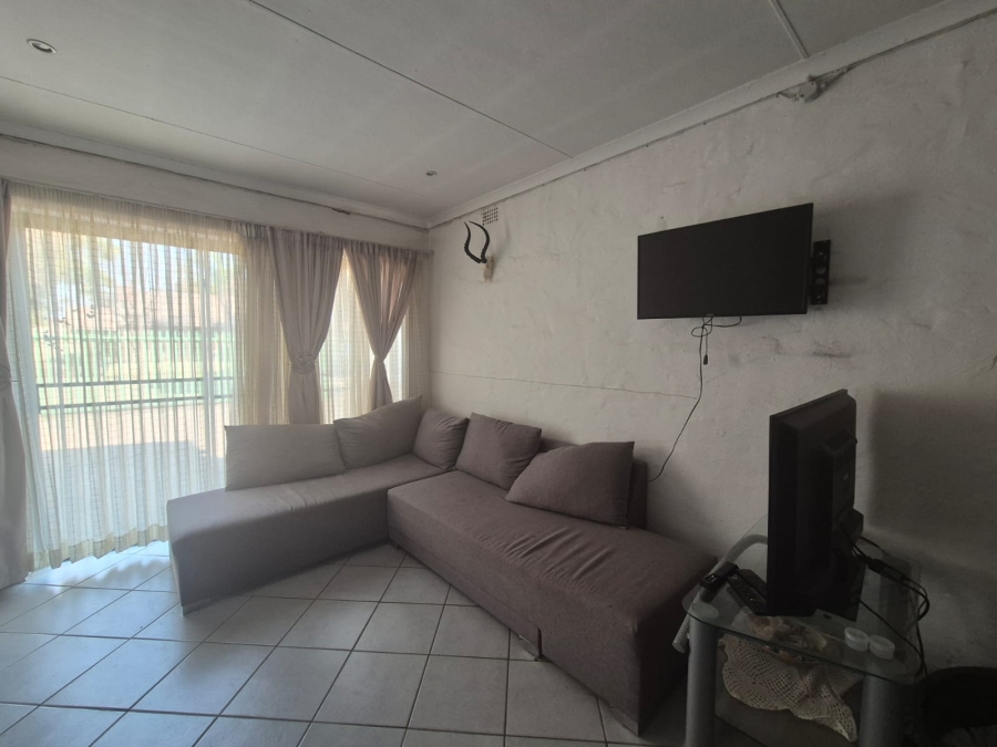 3 Bedroom Property for Sale in Vanderbijlpark SE 2 Gauteng