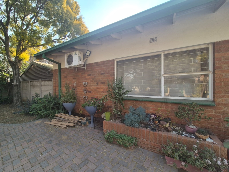 3 Bedroom Property for Sale in Vanderbijlpark SE 2 Gauteng