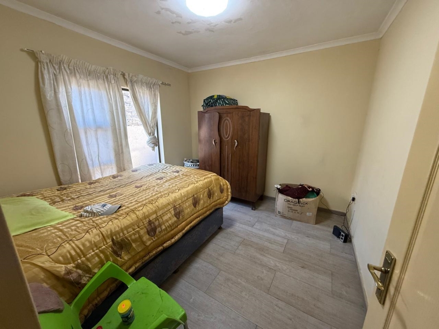 To Let 3 Bedroom Property for Rent in Golden Gardens Gauteng