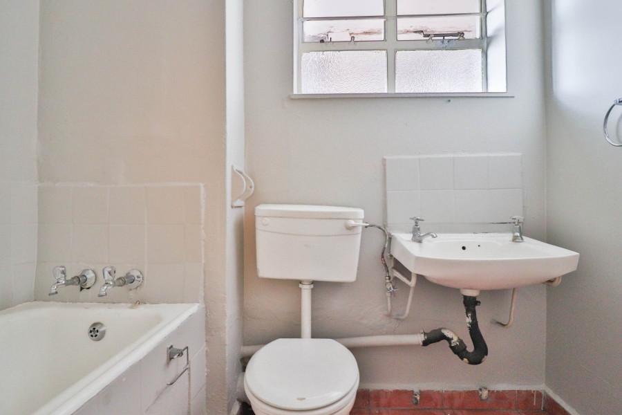 1 Bedroom Property for Sale in Benoni Industrial Gauteng