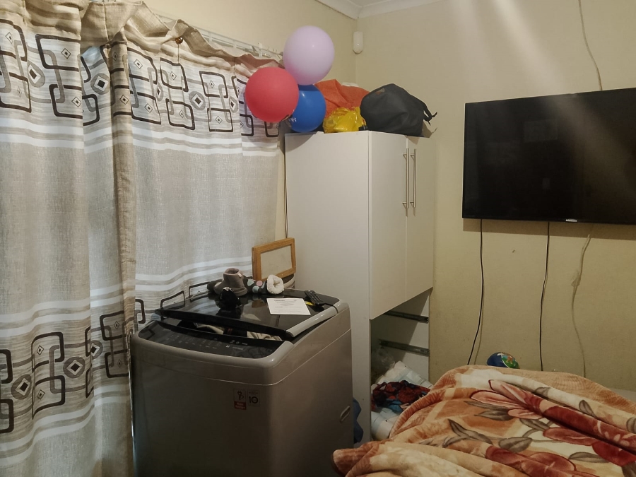 2 Bedroom Property for Sale in Booysens Gauteng