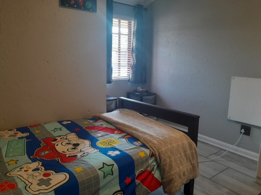 3 Bedroom Property for Sale in Blue Gill Estate Gauteng