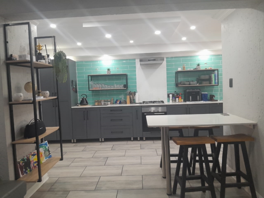 3 Bedroom Property for Sale in Blue Gill Estate Gauteng