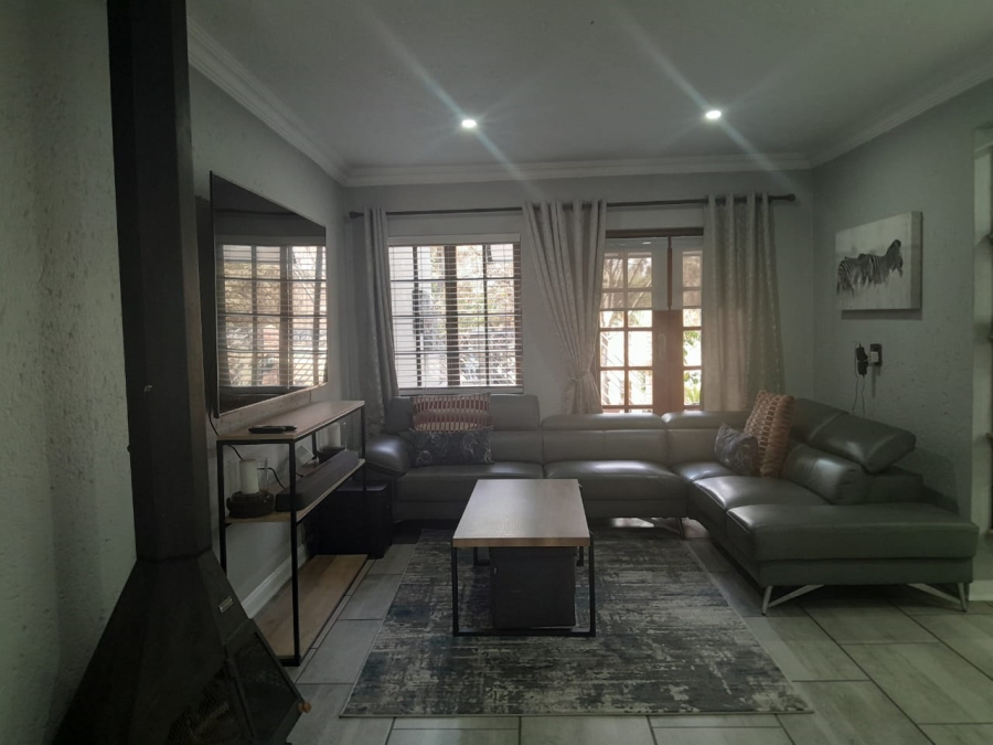 3 Bedroom Property for Sale in Blue Gill Estate Gauteng