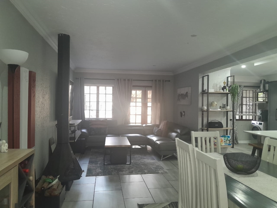 3 Bedroom Property for Sale in Blue Gill Estate Gauteng